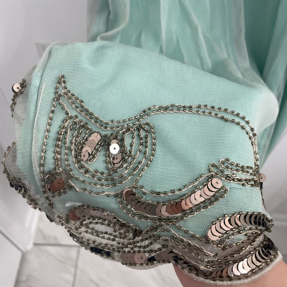 Gather Beauty Green Embellished Dress Sz 6 - Picture 4 of 16